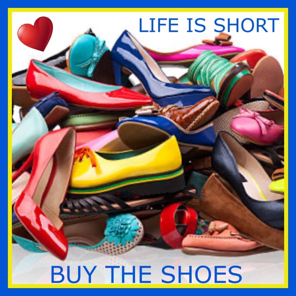 VINCE CAMUTO HEELS - Picture 10 of 10